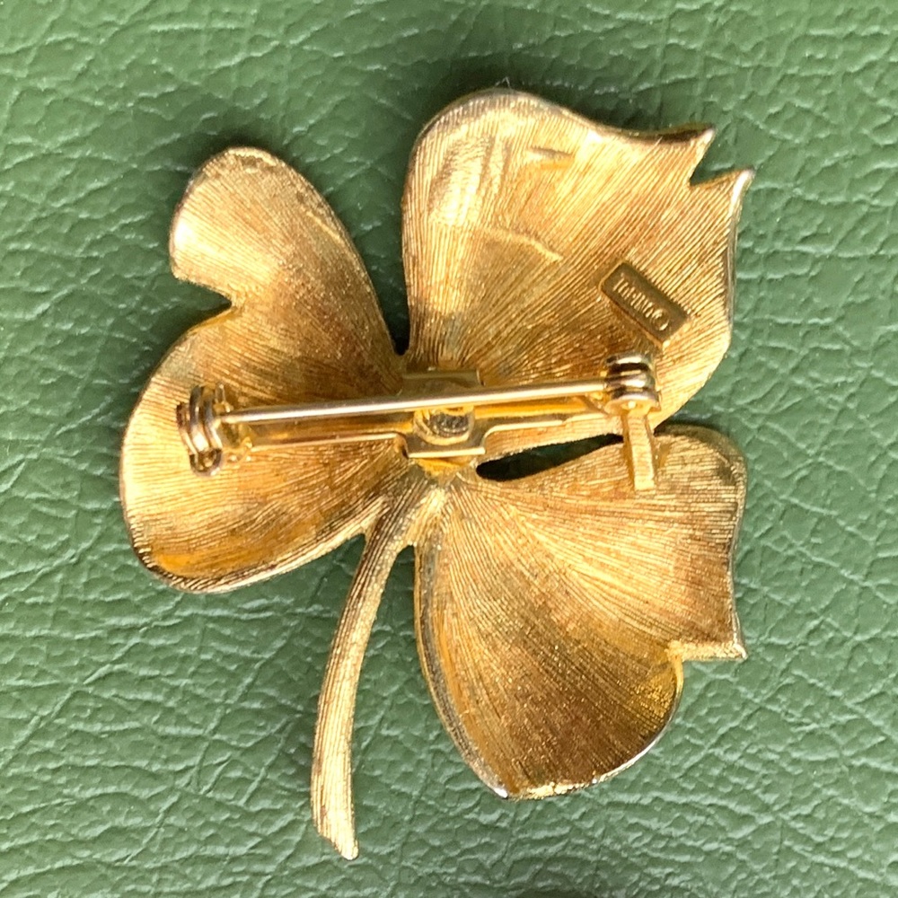 Vintage Torino black enamel golden leaf brooch pin signed - Picture 5 of 16